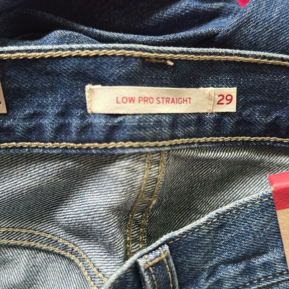 Levi’s Low Pro Straight Jeans - Picture 5 of 6